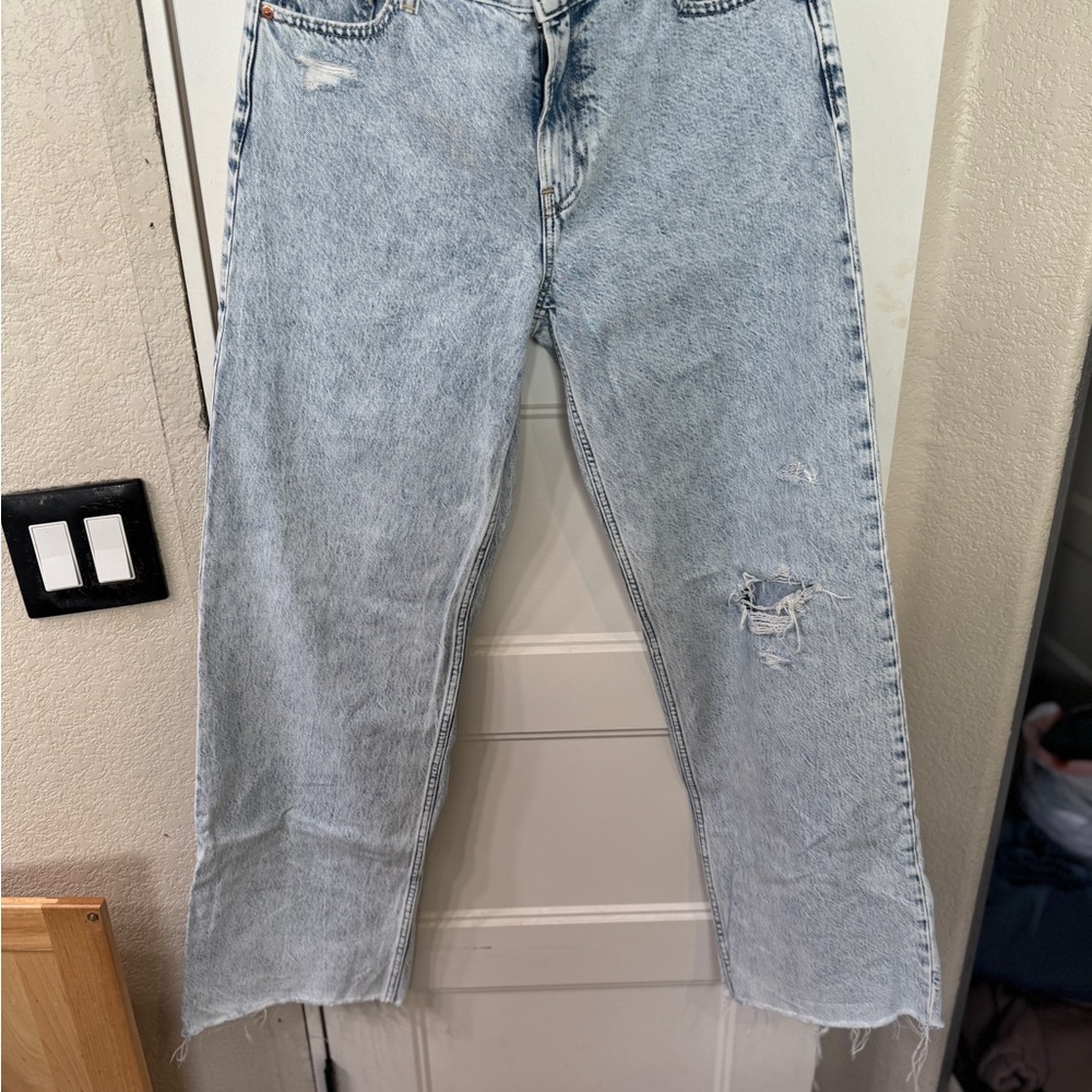 GAP Women's Straight Leg Jeans in Light Blue